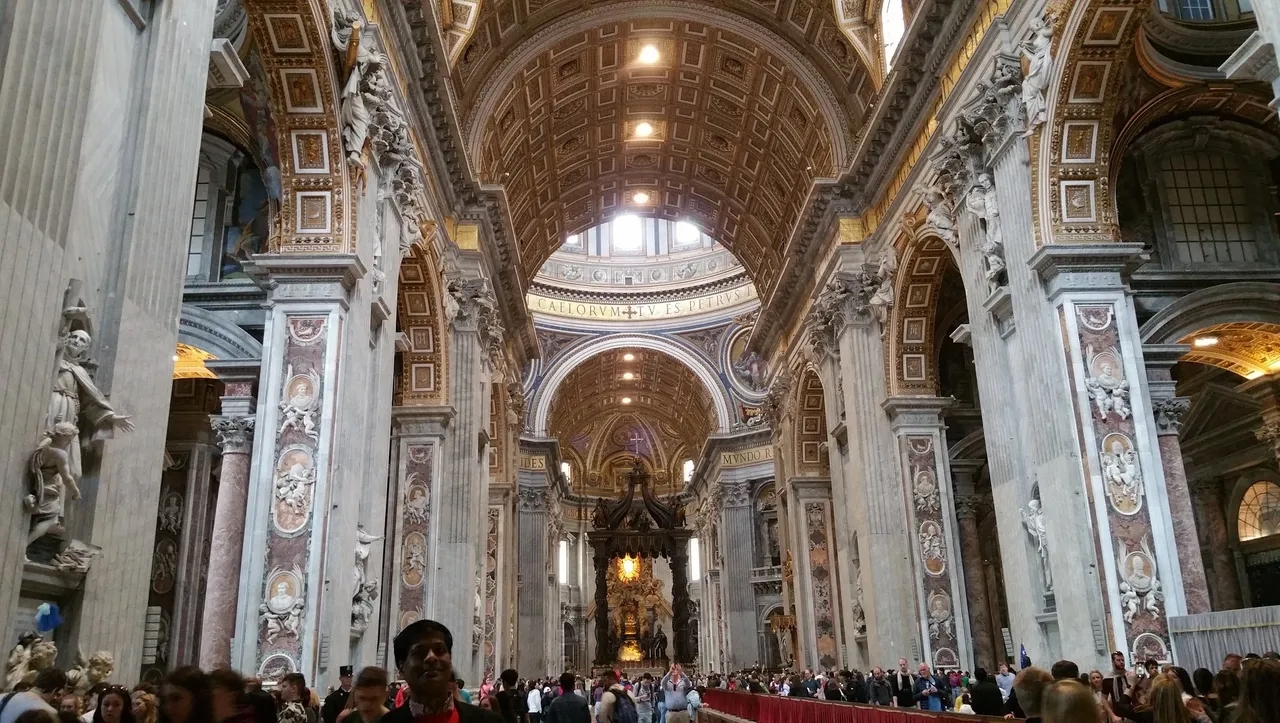 VATICAN CITY-THE HOLIEST SITE OF ROMAN CATHOLIC : HOME OF THE POPE