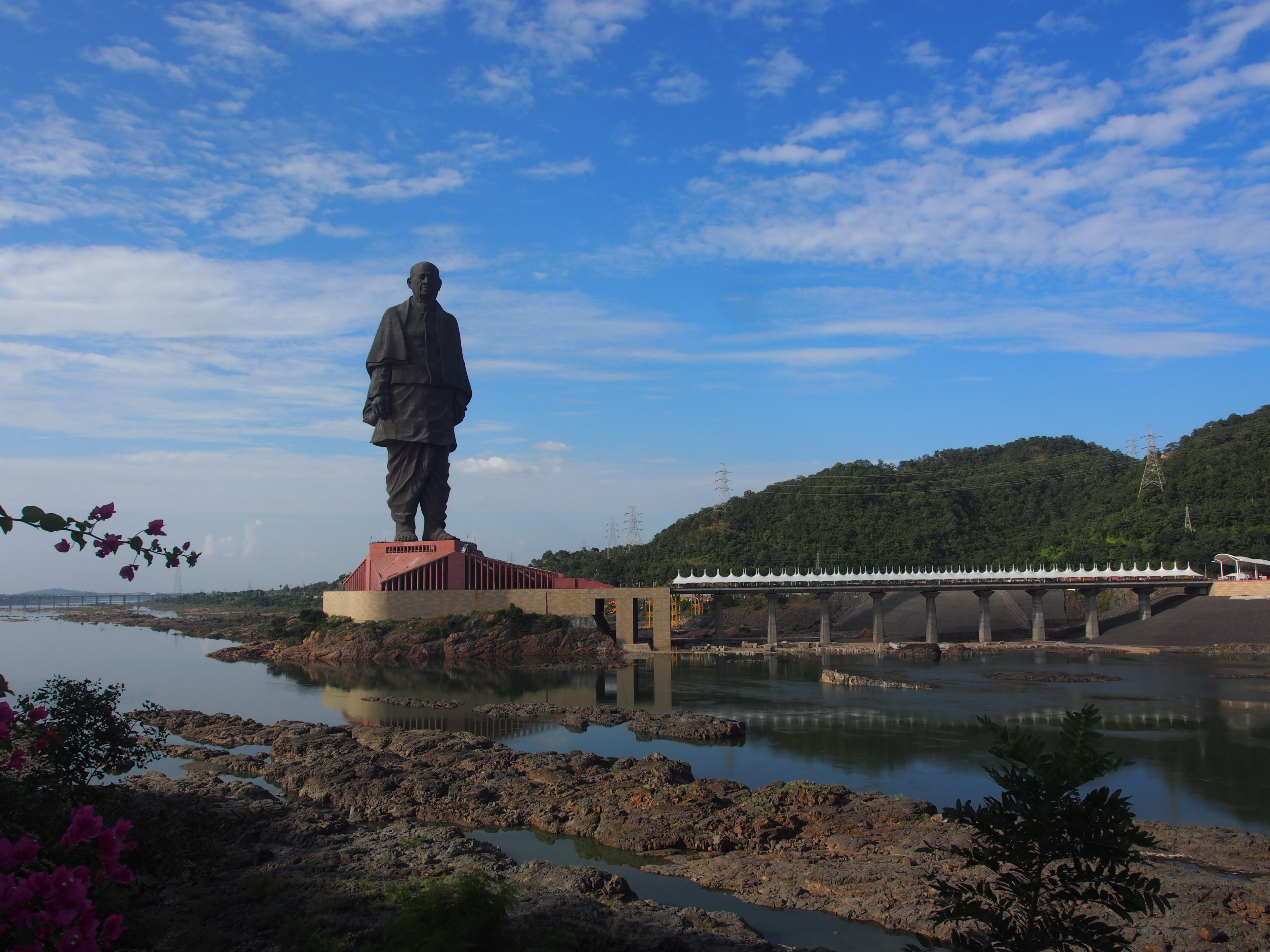 STATUE OF UNITY : THE WORLD´S TALLEST STATUE 1